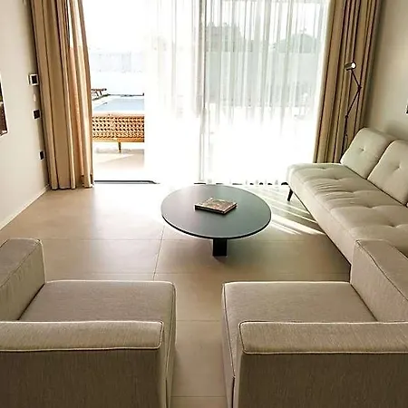 Hotel Ashta / Nordic Isitmali Kapali Havuzlu Fethiye